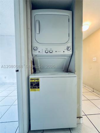 Lago Grande, 6565 W 26th Dr #34-104, Hialeah, Florida 33016, image 3