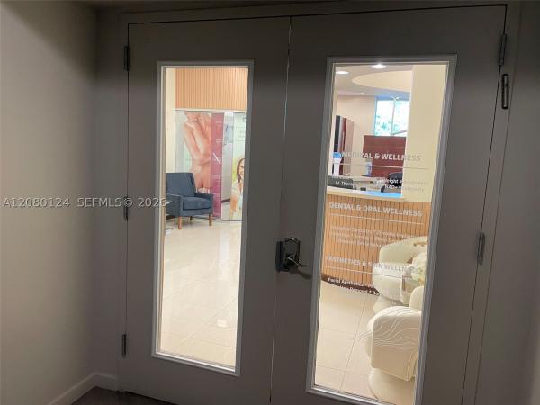 Quantum On The Bay, 1900 N Bayshore Dr #511, Miami, Florida 33132, image 2