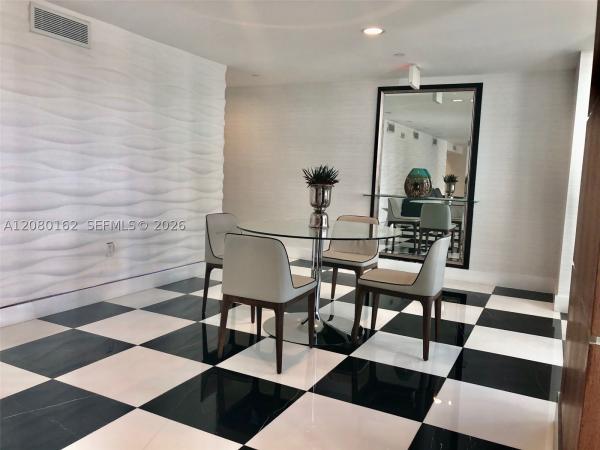 1800 Club, 1800 N Bayshore Dr #2507, Miami, Florida 33132, image 3