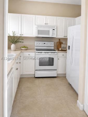 Fiji, 230 SE 29th Ave #1, Homestead, Florida 33033, image 1