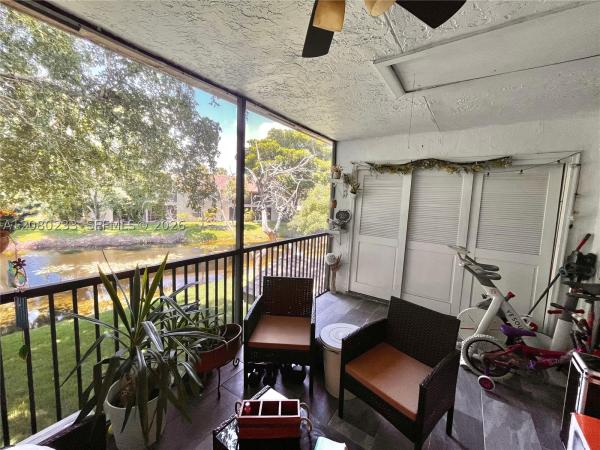 4511 S Carambola Cir S #27300, Coconut Creek, Florida 33066, image 3