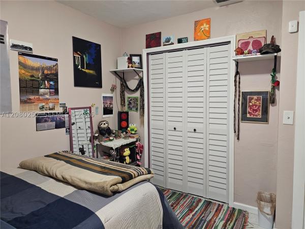 Cutler Ridge, 20700 Leeward Ln, Cutler Bay, Florida 33189, image 2