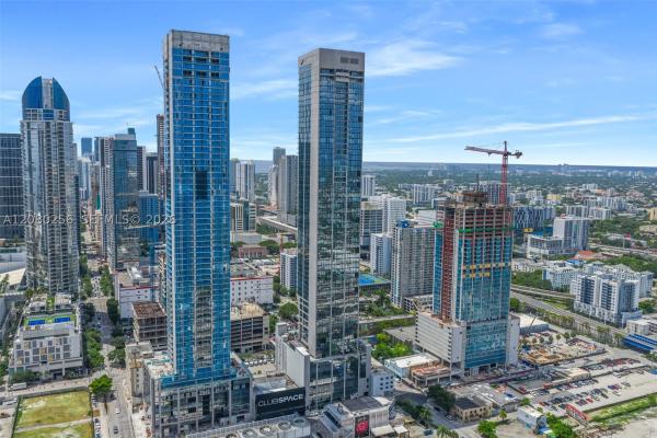 E11EVEN Hotel & Residences, 30 NE 11th St #EXECUTIVE 09, Miami, Florida 33132, image 1
