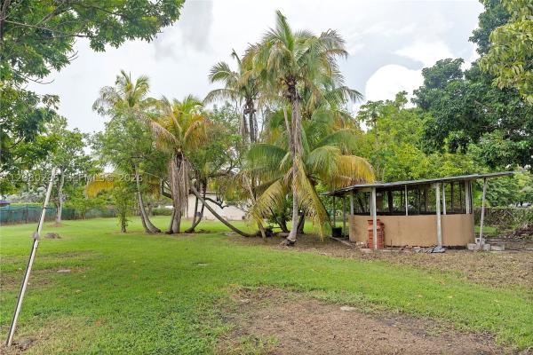 381 SW 127th Ave, Unincorporated Dade County, Florida 33184, image 2
