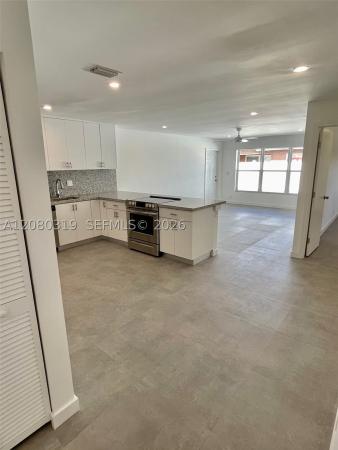 Renaissance Pointe, 5701 NW 28th St #1-3, Lauderhill, Florida 33313, image 2