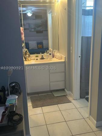Golden Gate, 460 E 23rd St #207, Hialeah, Florida 33013, image 3