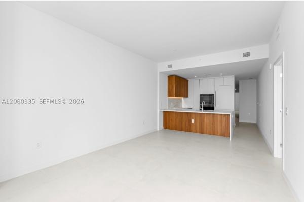 1400 Biscayne #3805, Miami, Florida 33132, image 2