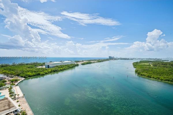 Arlen House West, 500 Bayview Dr #2122, Sunny Isles Beach, Florida 33160, image 3