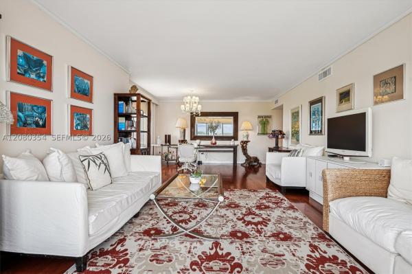Arlen House West, 500 Bayview Dr #2122, Sunny Isles Beach, Florida 33160, image 2