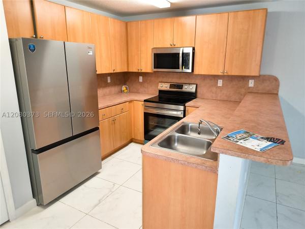 The Courts At Isles Of Bayshore, 22911 SW 88th Pl #7-21, Cutler Bay, Florida 33190, image 2