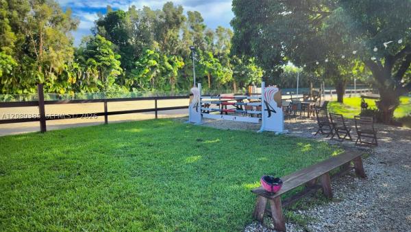 Sunshine Ranches, 14101 Luray Rd, Southwest Ranches, Florida 33330, image 3