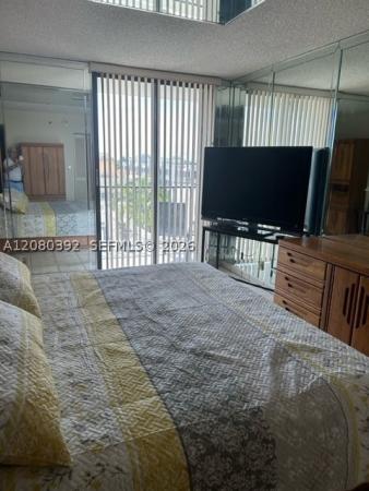 Miami Beach, Florida 33140, image 3