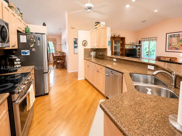 Brookside North, 10411 NW 48th Mnr, Coral Springs, Florida 33076, image 3