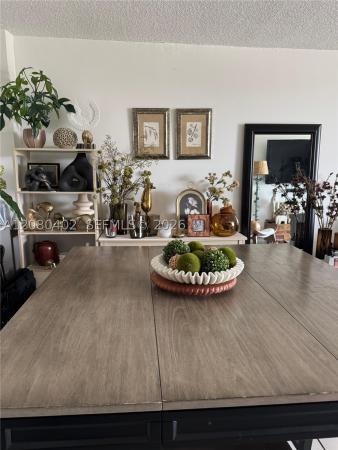5050 Building, 5050 NW 7th St #604, Miami, Florida 33126, image 3