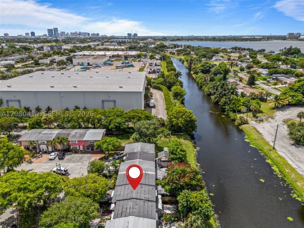 Townhouse Court Estates, 3609 Townhouse Ct, West Palm Beach, Florida 33407, image 1