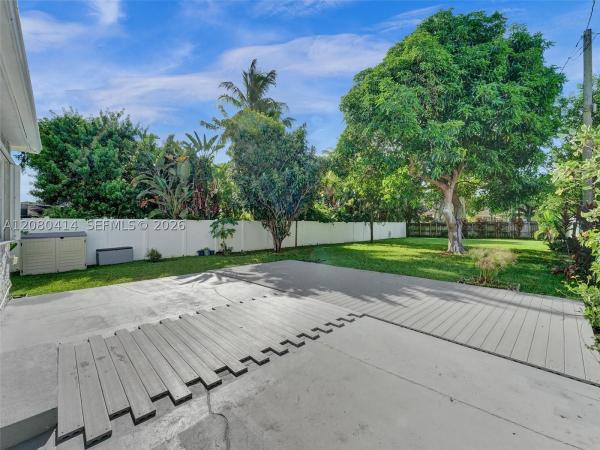 Hollywood Little Ranches, 2446 Fillmore St, Hollywood, Florida 33020, image 1