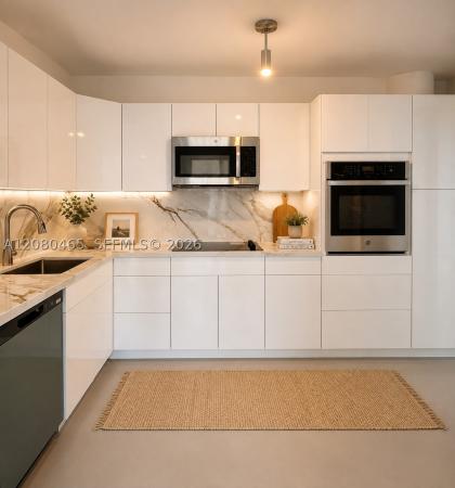 King Cole, 900 Bay Dr #722, Miami Beach, Florida 33141, image 3