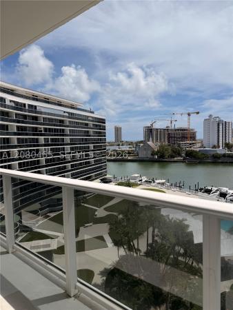 King Cole, 900 Bay Dr #722, Miami Beach, Florida 33141, image 1