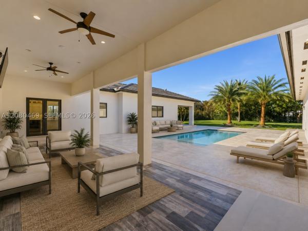 10005 SW 66th St, Unincorporated Dade County, Florida 33173, image 2
