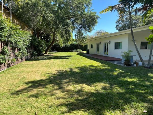 5495 SW 68th Ave, Unincorporated Dade County, Florida 33155, image 1