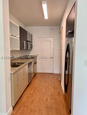 Moon Bay Of Miami, 500 NE 29th St #605, Miami, Florida 33137, image 2