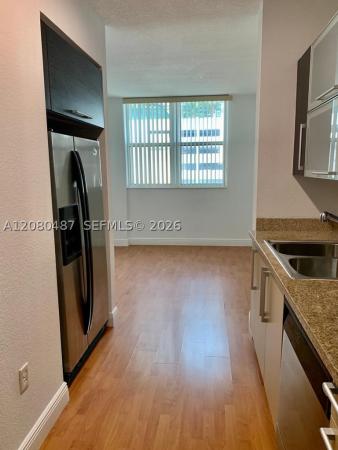 Moon Bay Of Miami, 500 NE 29th St #605, Miami, Florida 33137, image 1