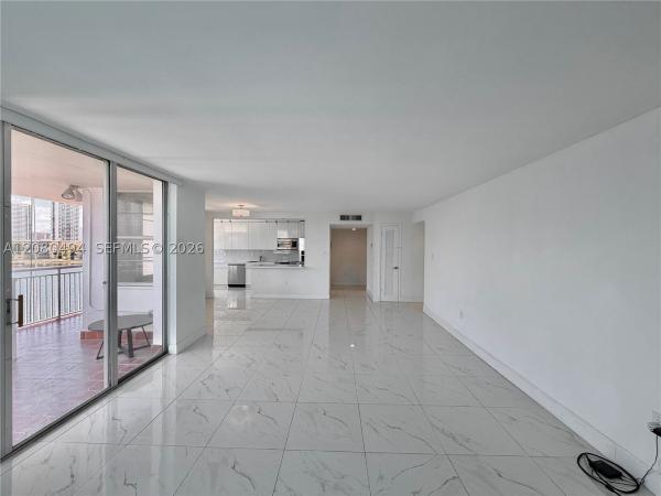 Del Prado North Towers, 18081 Biscayne Blvd #504-4, Aventura, Florida 33160, image 1
