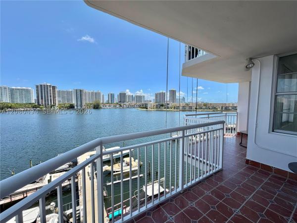 Del Prado North Towers, 18081 Biscayne Blvd #504-4, Aventura, Florida 33160, image 3