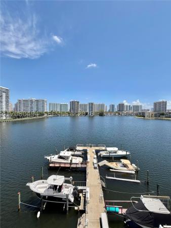 Del Prado North Towers, 18081 Biscayne Blvd #504-4, Aventura, Florida 33160, image 2