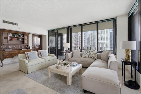 Brickell Key One, 520 Brickell Key Dr #A1616, Miami, Florida 33131, image 1
