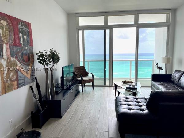 Arlen House East, 100 Bayview Dr #PH-08, Sunny Isles Beach, Florida 33160, image 3