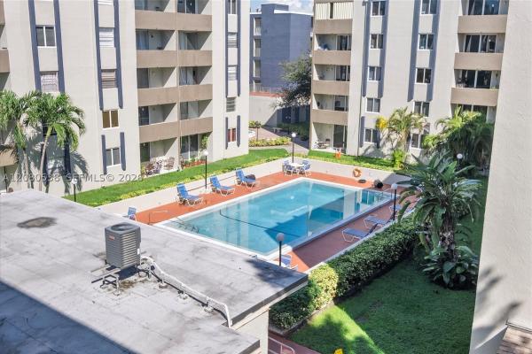 Samari Lake East, 10090 NW 80th Ct #1540, Hialeah Gardens, Florida 33016, image 1