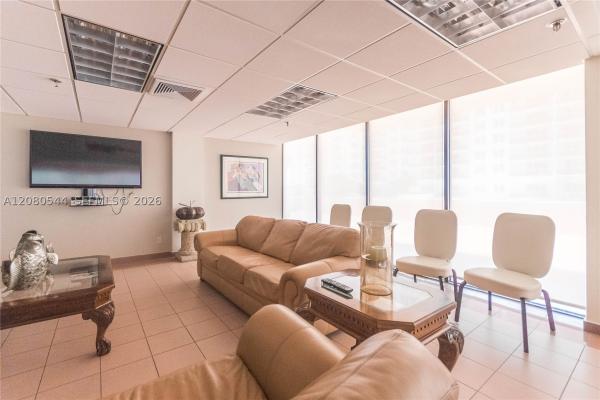 The Riviera, 2401 Collins Ave #712, Miami Beach, Florida 33140, image 2