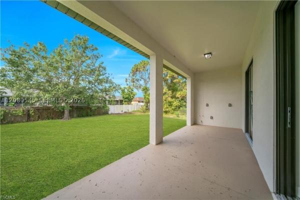 Lehigh Acres, 3509 38th St SW, Lehigh Acres, Florida 33976, image 3