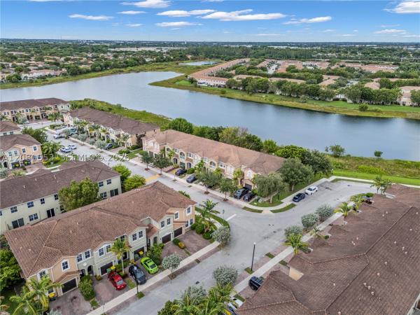 Palm Breeze, 1426 SE 24th Ter, Homestead, Florida 33035, image 2