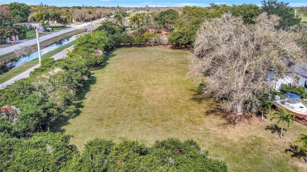 Fla Fruit Lands, 28 SW St, Davie, Florida 33330, image 2