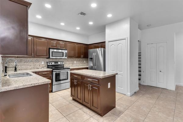 Palm Isle Estates, 1922 SE 22nd Ct, Homestead, Florida 33035, image 2