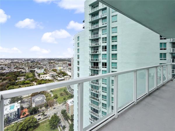 Quantum On The Bay, 1900 N Bayshore Dr #3911, Miami, Florida 33132, image 2