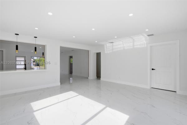Jenada Villas, 824 NW 29th Ct, Wilton Manors, Florida 33311, image 2