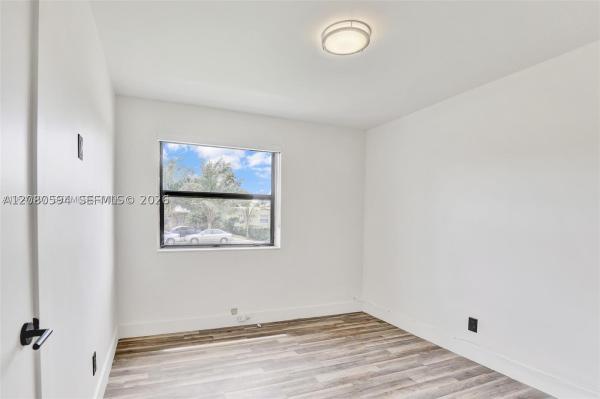 Jillshar Darrylcar, 941 NE 155th Ter, North Miami Beach, Florida 33162, image 2