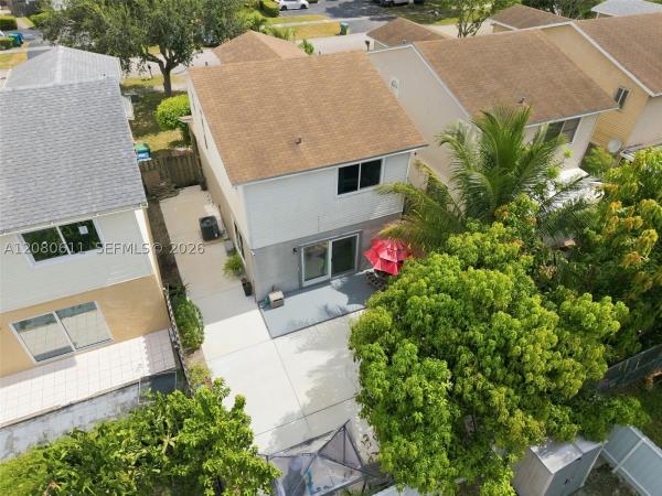Stonebridge Estates, 5506 NW 22nd St, Lauderhill, Florida 33313, image 2