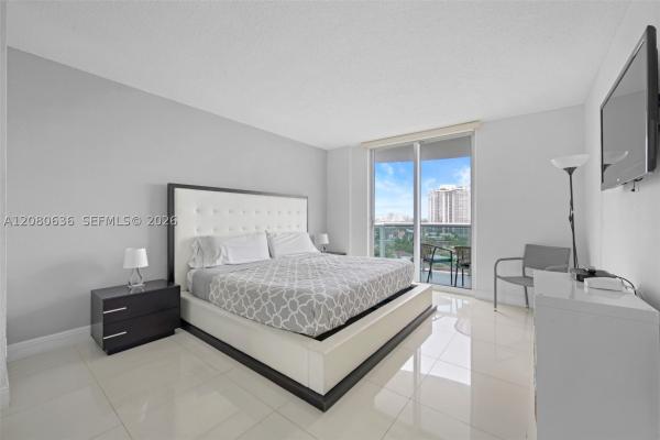 Ocean Reserve, 19370 Collins Ave #1426, Sunny Isles Beach, Florida 33160, image 3