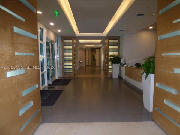 Quantum On The Bay, 1900 N Bayshore Dr #2905, Miami, Florida 33132, image 3