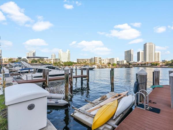 The Olympus Towers, 500 Three Islands Blvd #618, Hallandale Beach, Florida 33009, image 2