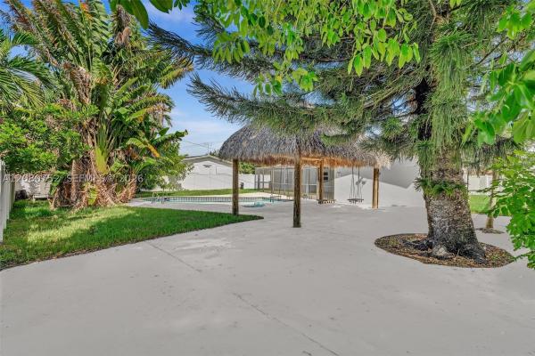 Hollywood Hills, 4810 Johnson St, Hollywood, Florida 33021, image 2