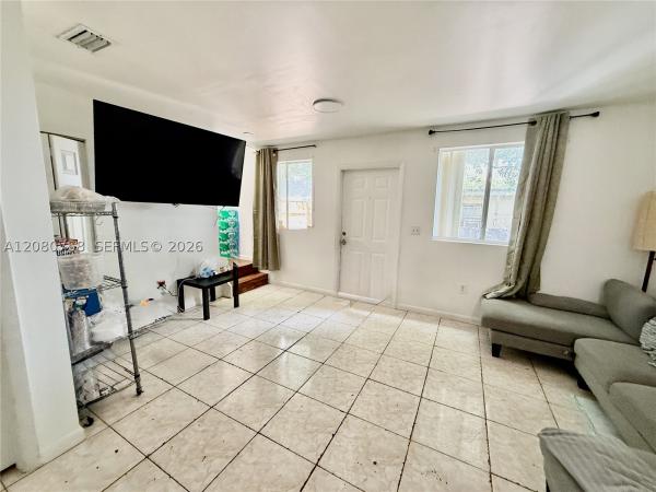 759 NW 70th St #2, Miami, Florida 33150, image 2