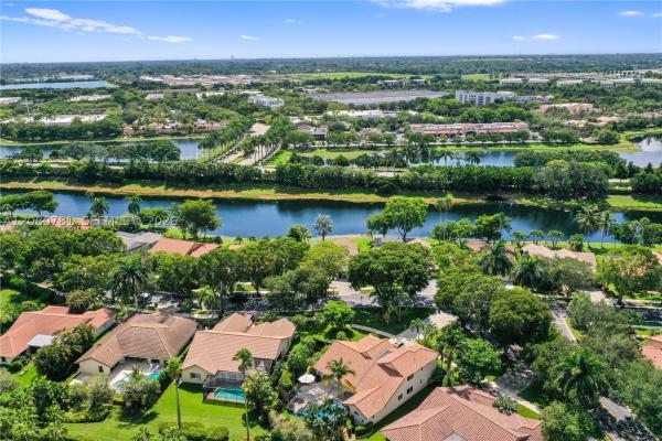 Executive 1 At Country Isles, 1900 Lakeshore Dr, Weston, Florida 33326, image 1