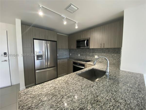 5350 Park At Downtown Doral, 5350 NW 84th Ave #603, Doral, Florida 33166, image 2