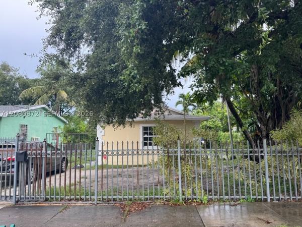 Peters, Miami, Florida 33150, image 1
