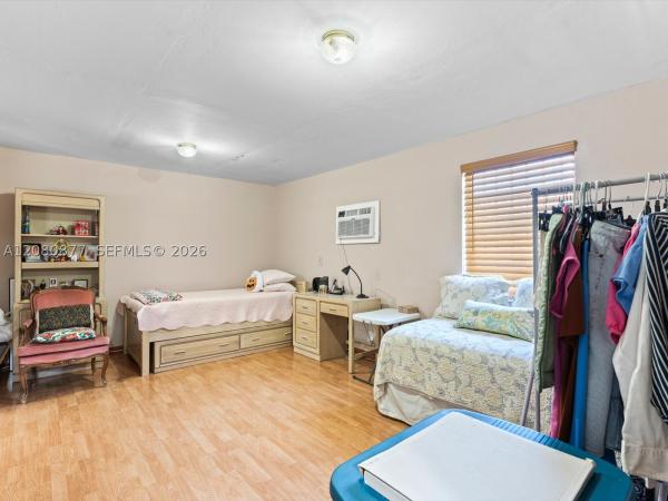 Durniers, 1828 SW 18th St, Miami, Florida 33145, image 3